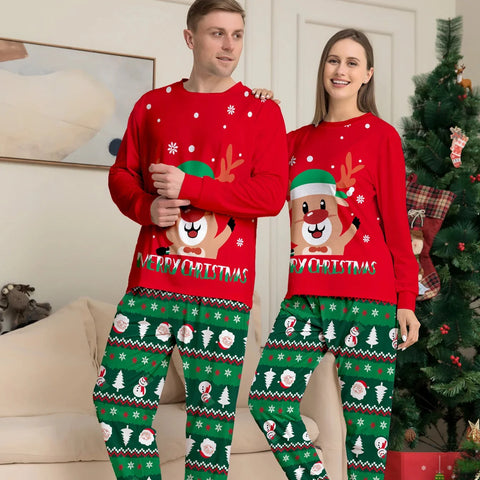 Familie Weihnachtspyjamas – Rentier-Muster
