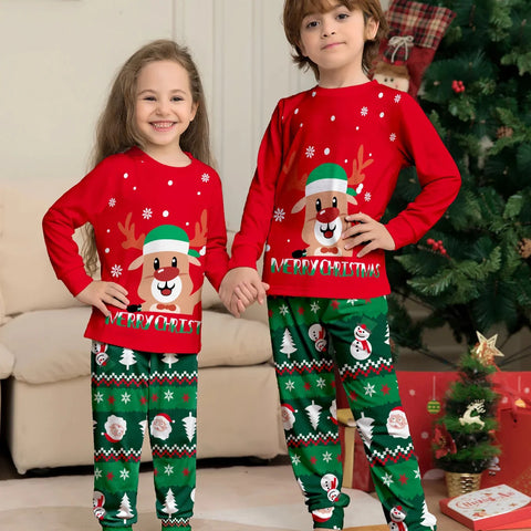 Familie Weihnachtspyjamas – Rentier-Muster