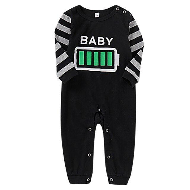 Familien-Schlafanzug Schwacher und voller Akku