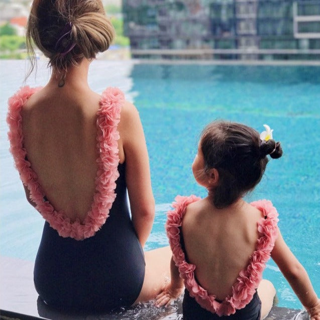 Family Badeanzug mit Rückenausschnitt und 3D-Blumen