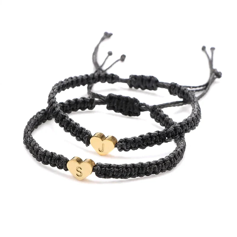 Freundschaftsarmbänder mit Buchstabe