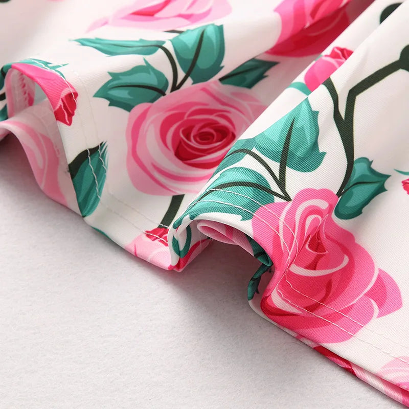 Mutter-Tochter Kleid mit Rosenmuster