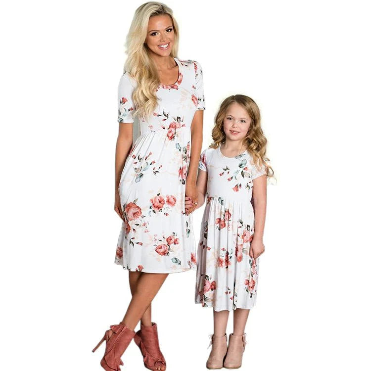 Mutter Tochter Kleid Zeremonie