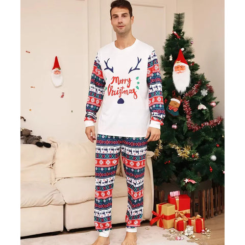 Weihnachts- Schlafanzug- Familie Für Partys