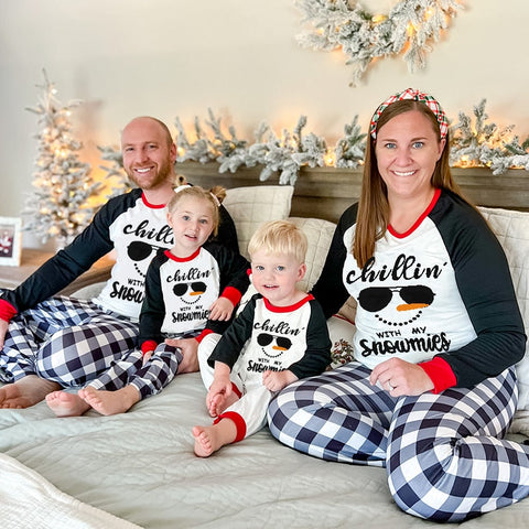 Weihnachts- Schlafanzug- Familie Große Größen