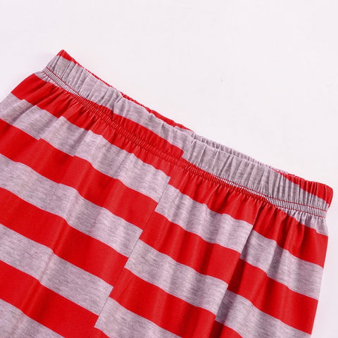 Weihnachts- Schlafanzug-Familie Heiligabend