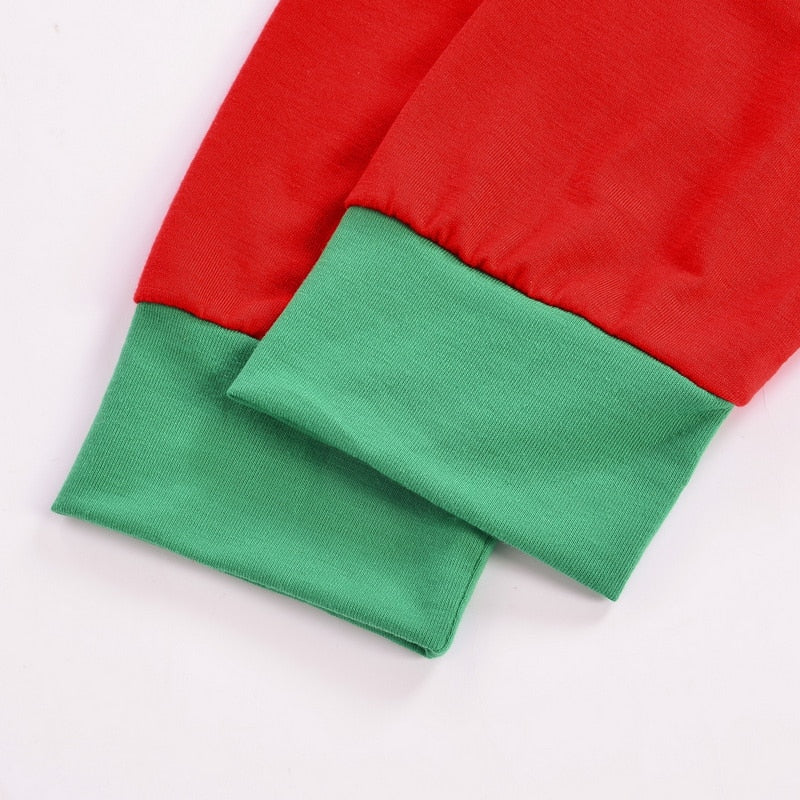 Weihnachts- Schlafanzug-Familie Heiligabend