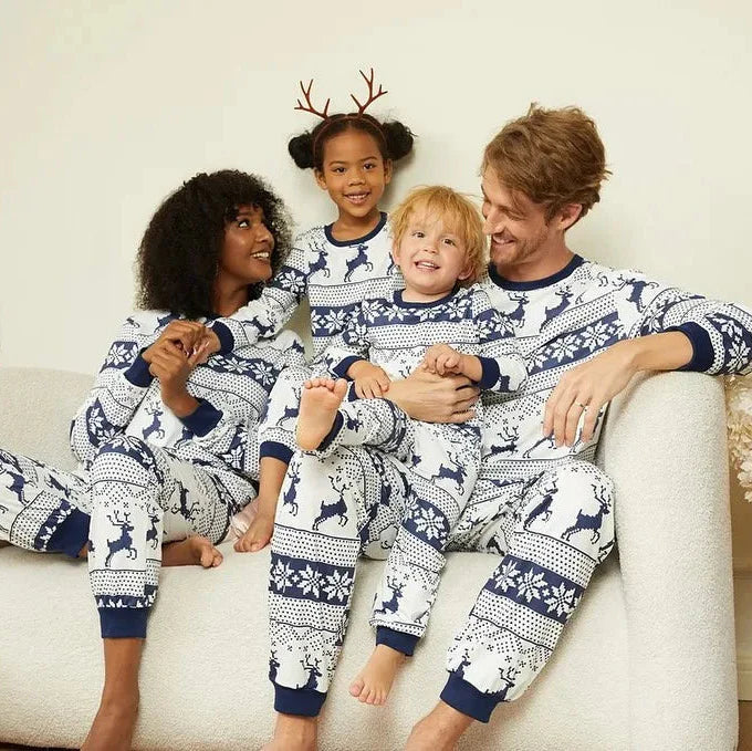 Weihnachts- Schlafanzug- Familie Weiß-blau gemustert